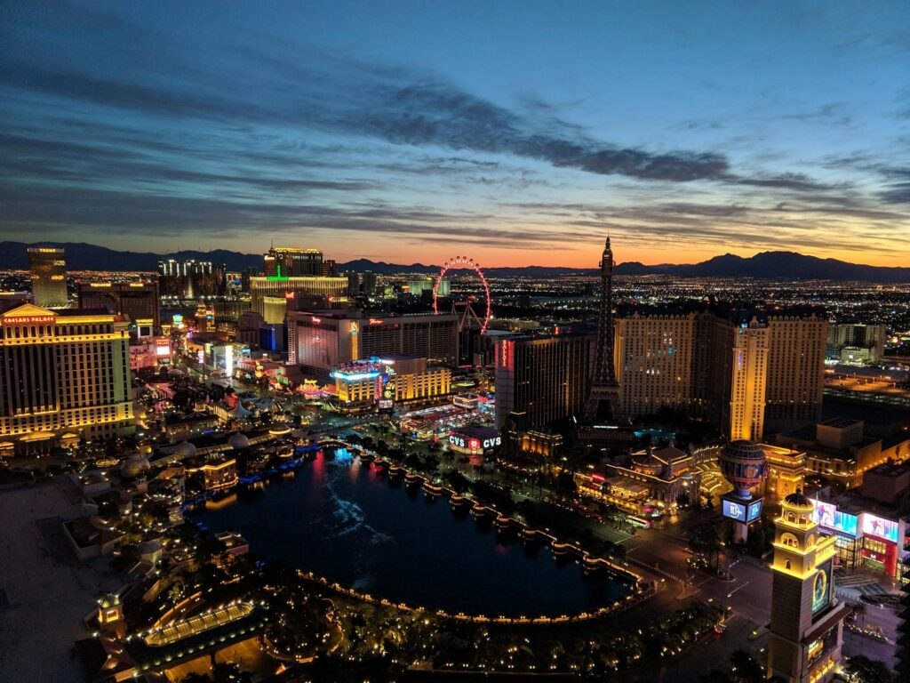 Exploring the Creative Intersection of Travel and Online Casinos